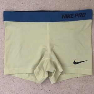 Nike Pro Spandex